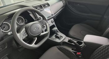 Solaris HC, 1.6л 6AT 2WD, Travel