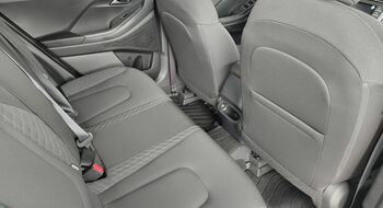 Solaris HC, 1.6л 6AT 2WD, Travel
