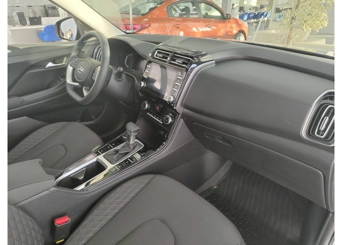 Купить Hyundai Solaris HC, 2.0л 6AT 4WD, Lifestyle