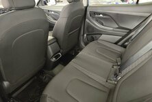 Купить Hyundai Solaris HC, 1.6л 6AT 2WD, Family + Ultra