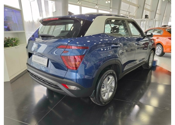 Купить Hyundai Solaris HC, 1.6л 6AT 2WD, Family + Ultra