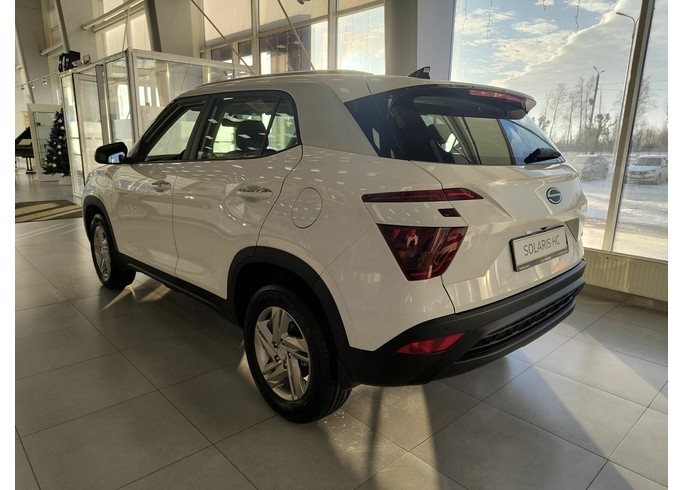 Купить Hyundai Solaris HC, 2.0л 6AT 2WD, Family