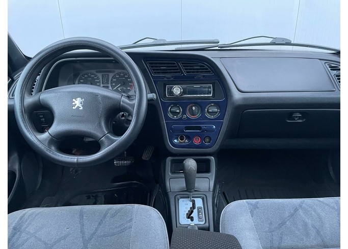 Купить Peugeot 306