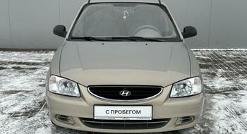 Hyundai Accent, II