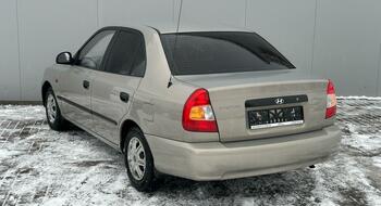 Hyundai Accent, II