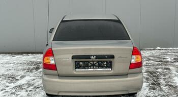Hyundai Accent, II