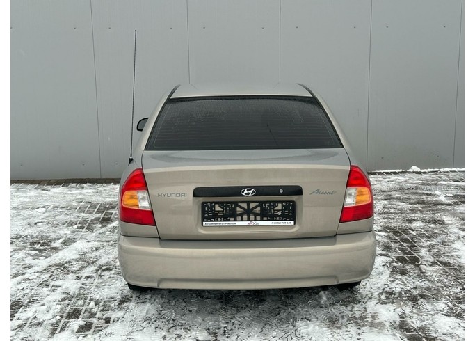 Купить Hyundai Accent, II