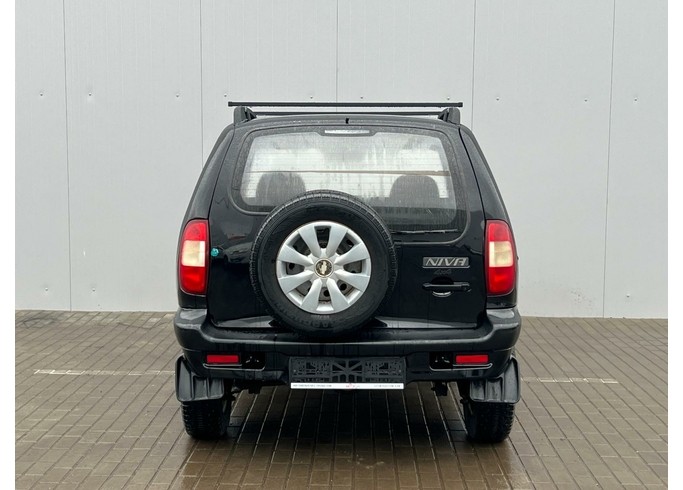 Купить Chevrolet Niva, I