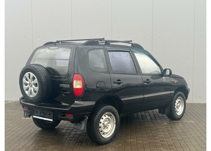 Купить Chevrolet Niva, I