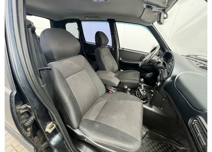 Купить Chevrolet Niva, I