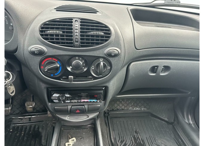 Купить LADA (ВАЗ) Kalina, I