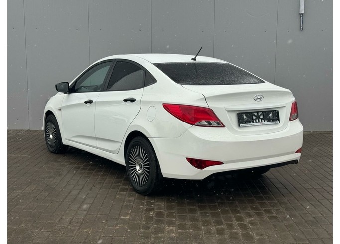 Купить Hyundai Solaris, I Рестайлинг