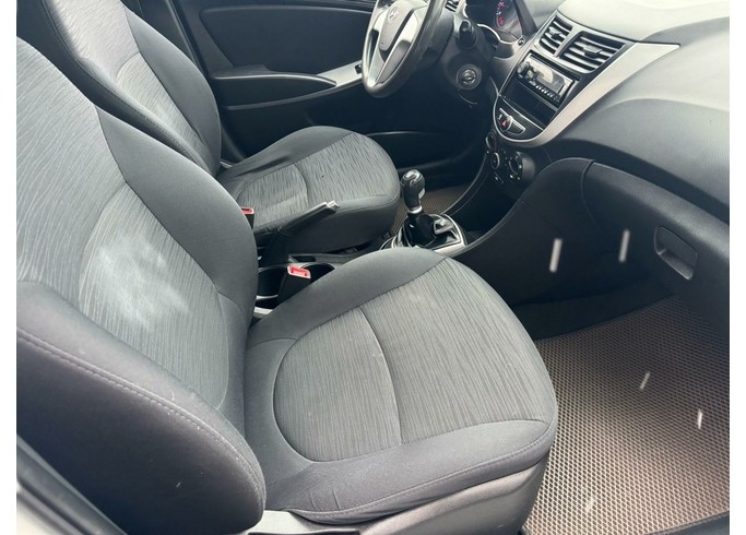 Купить Hyundai Solaris, I Рестайлинг
