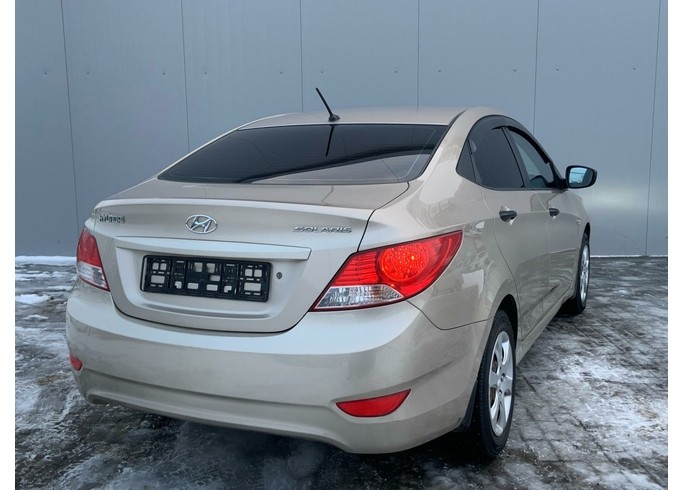 Купить Hyundai Solaris, I