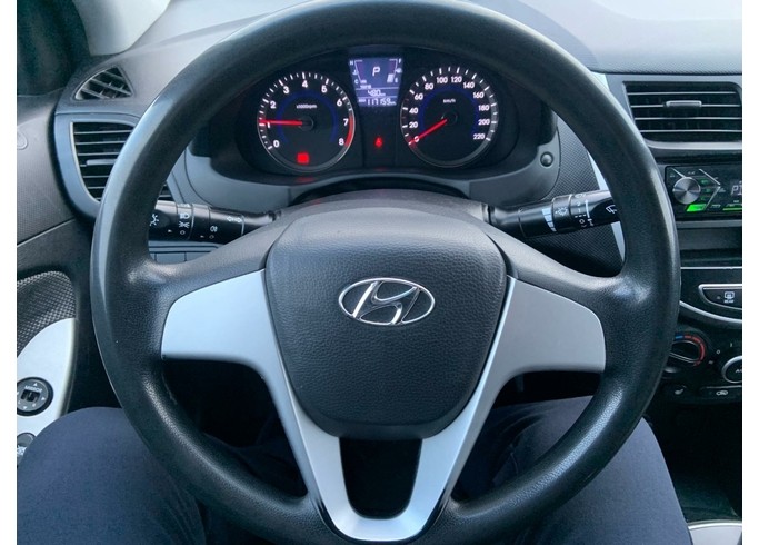 Купить Hyundai Solaris, I