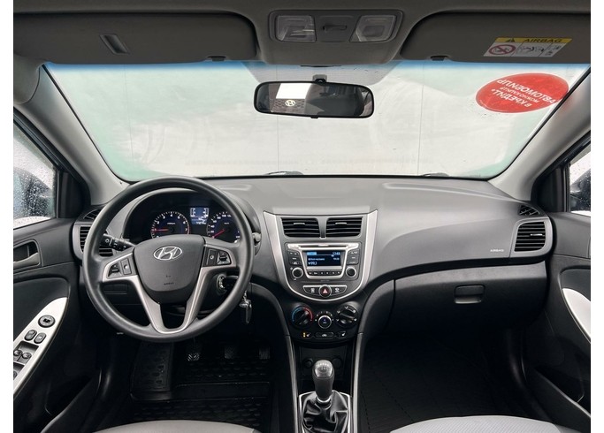 Купить Hyundai Solaris, I Рестайлинг