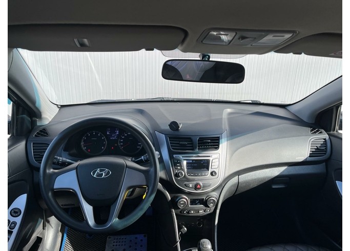 Купить Hyundai Solaris, I Рестайлинг