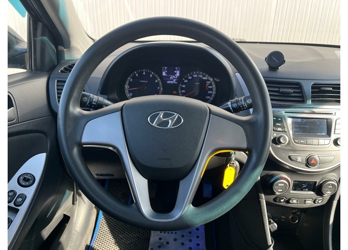 Купить Hyundai Solaris, I Рестайлинг
